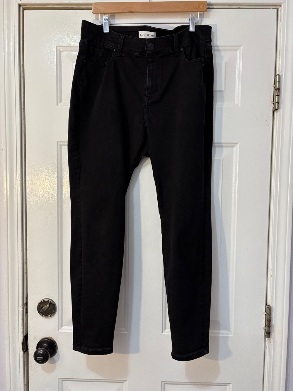 Lane Bryant brand High Rise Skinny Jeans Size 16